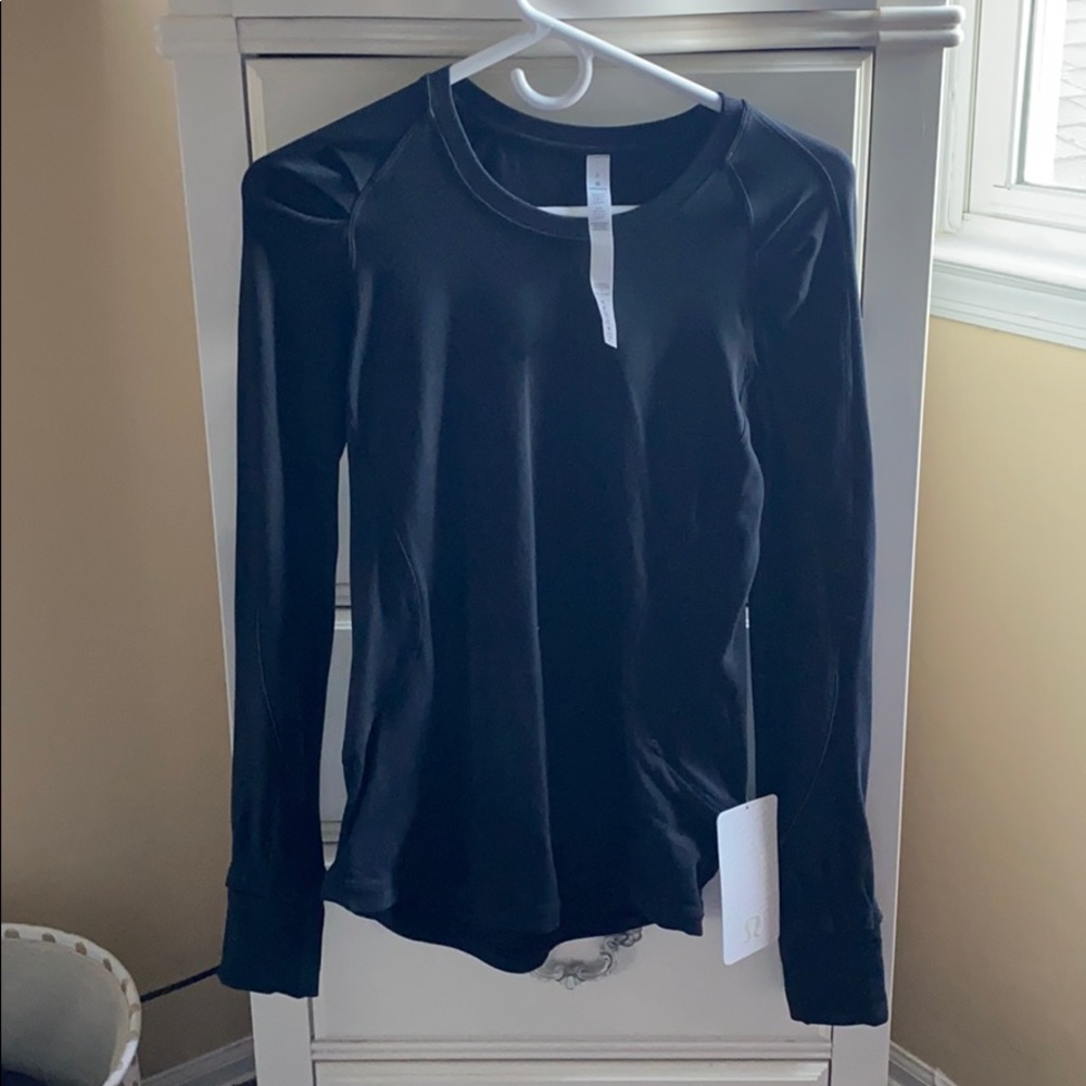 lulu lemon long sleeve shirt